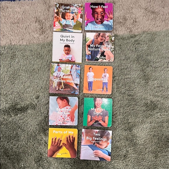 LOVEVERY Other - Lovevery books